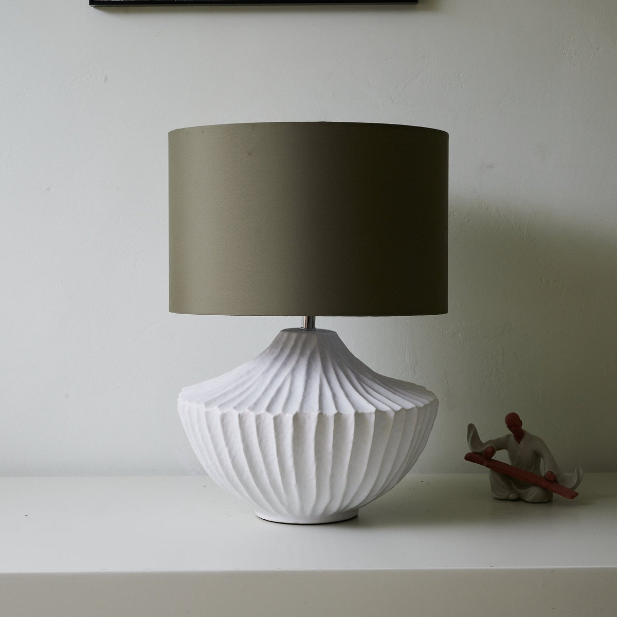 Candeeiro de mesa minimalista Selinelia