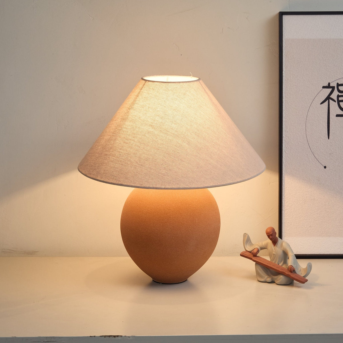 Keramisk bordslampa i terrakottaton
