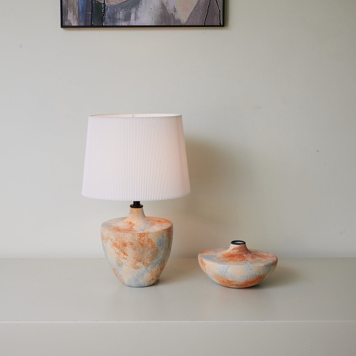 Aubrey moderne bordlampe i keramik