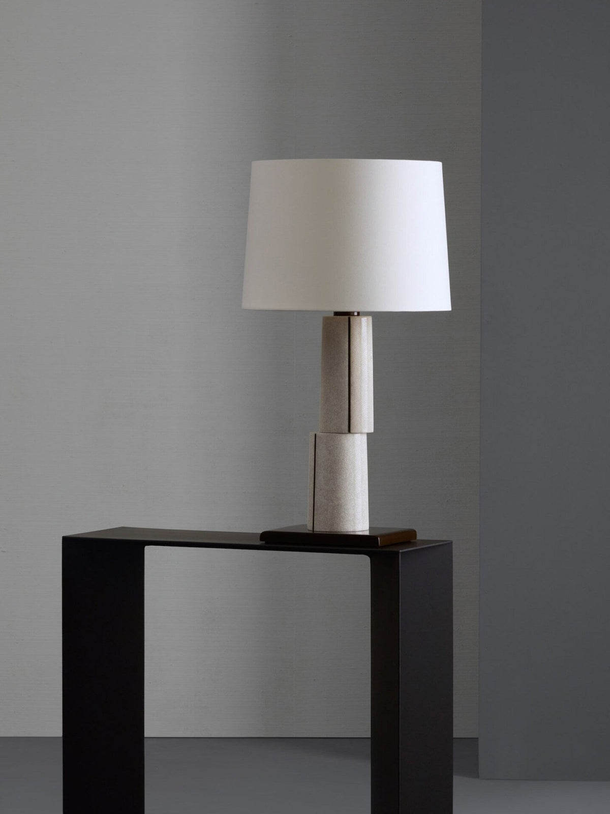 Noreraya stablet bordlampe