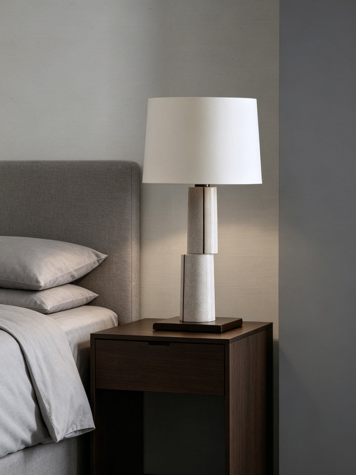 Noreraya stablet bordlampe