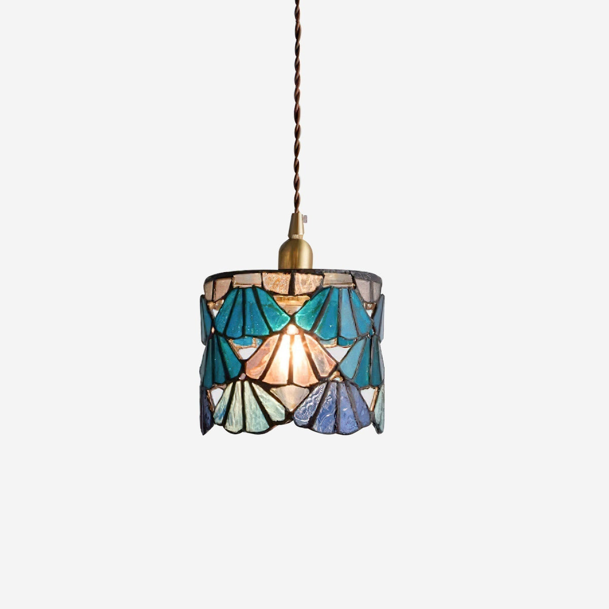 Lioraen-Tiffany-pendel med klassisk design