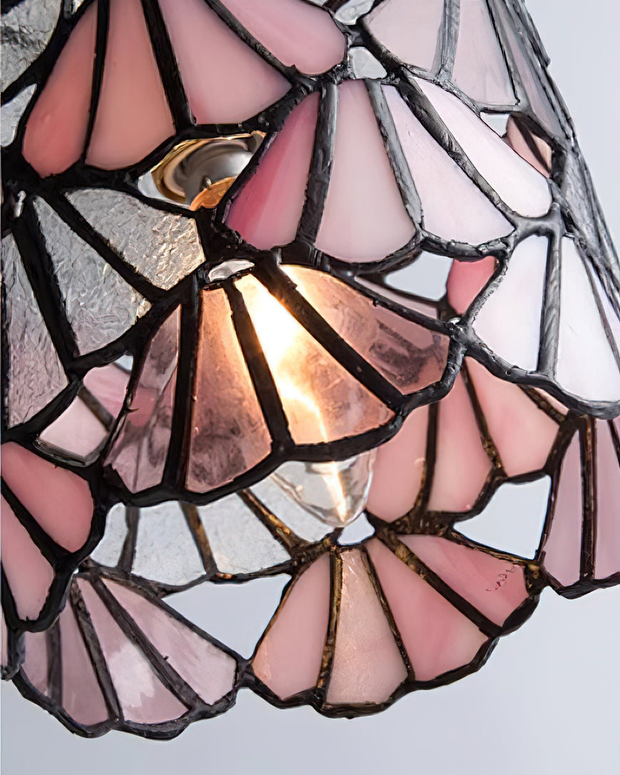 Lioraen-Tiffany-pendel med klassisk design