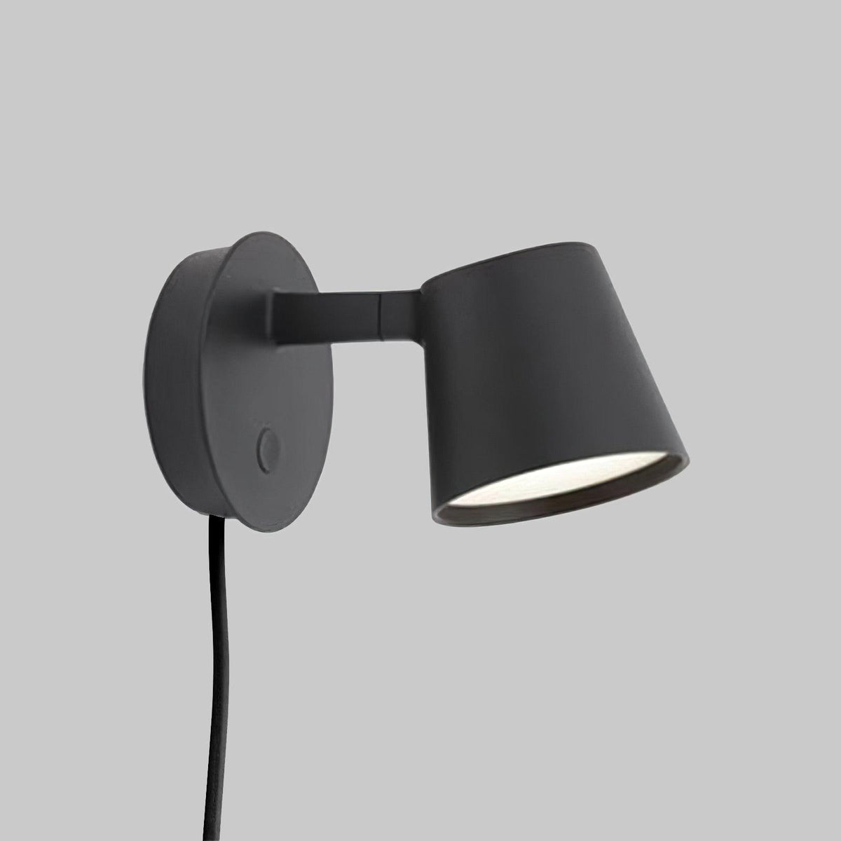 Tirwen moderne minimalistisk væglampe med stik
