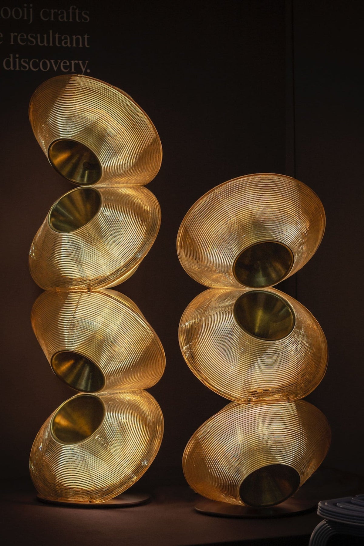 Caluena Lumen -lattiatornivalaisin