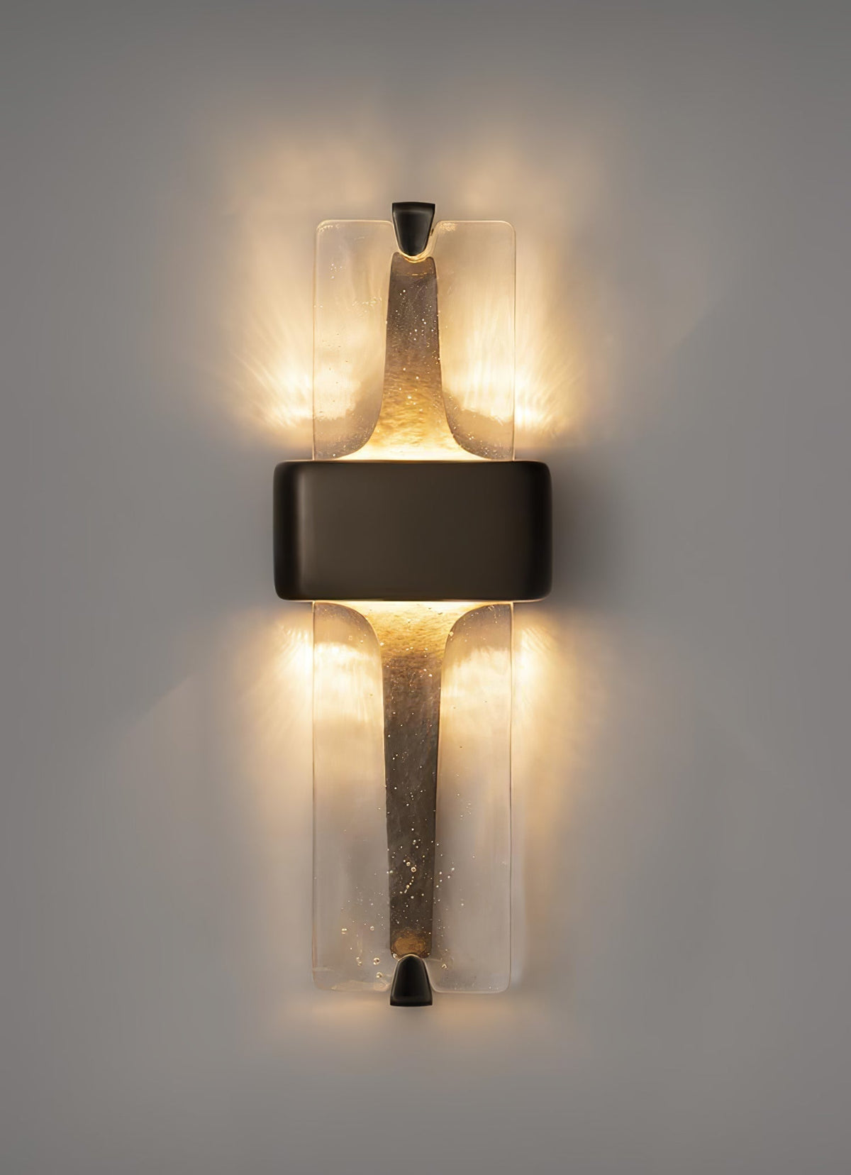 Ilmara exklusiv nordisk konstnärlig vägglampa i glas