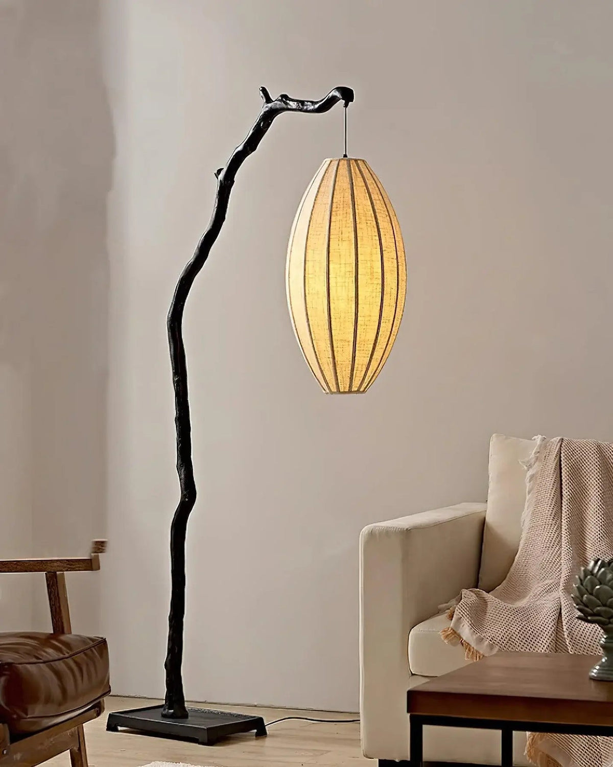 Ilthen golvlampa i grenform