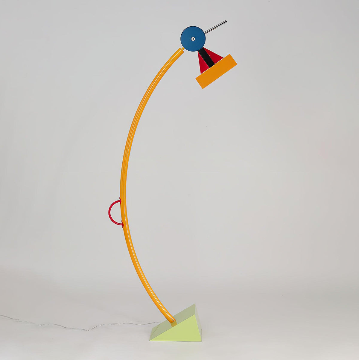 Ecori konstnärlig golvlampa i akryl