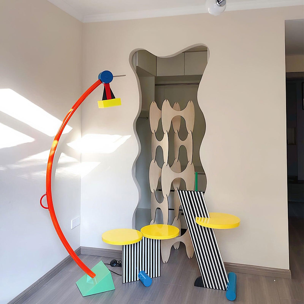 Ecori konstnärlig golvlampa i akryl