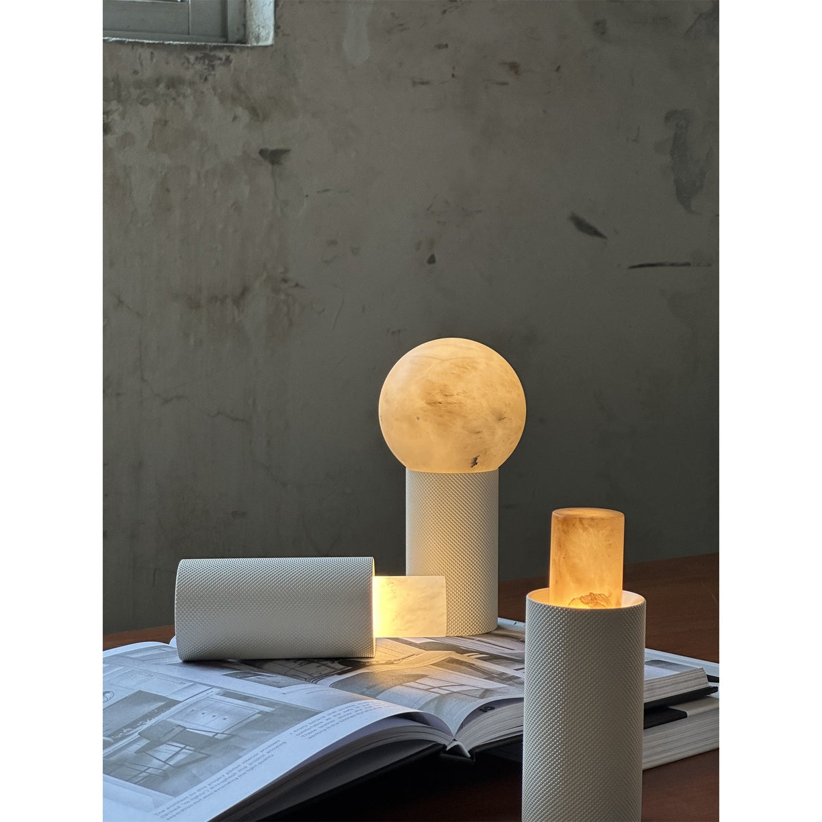 Elaorine bordslampa (inbyggt batteri)