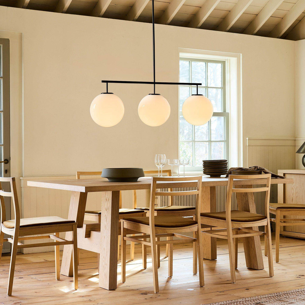 Lioroena klotformad pendellampa