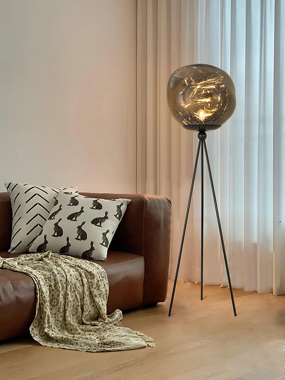 Renanira golvlampa