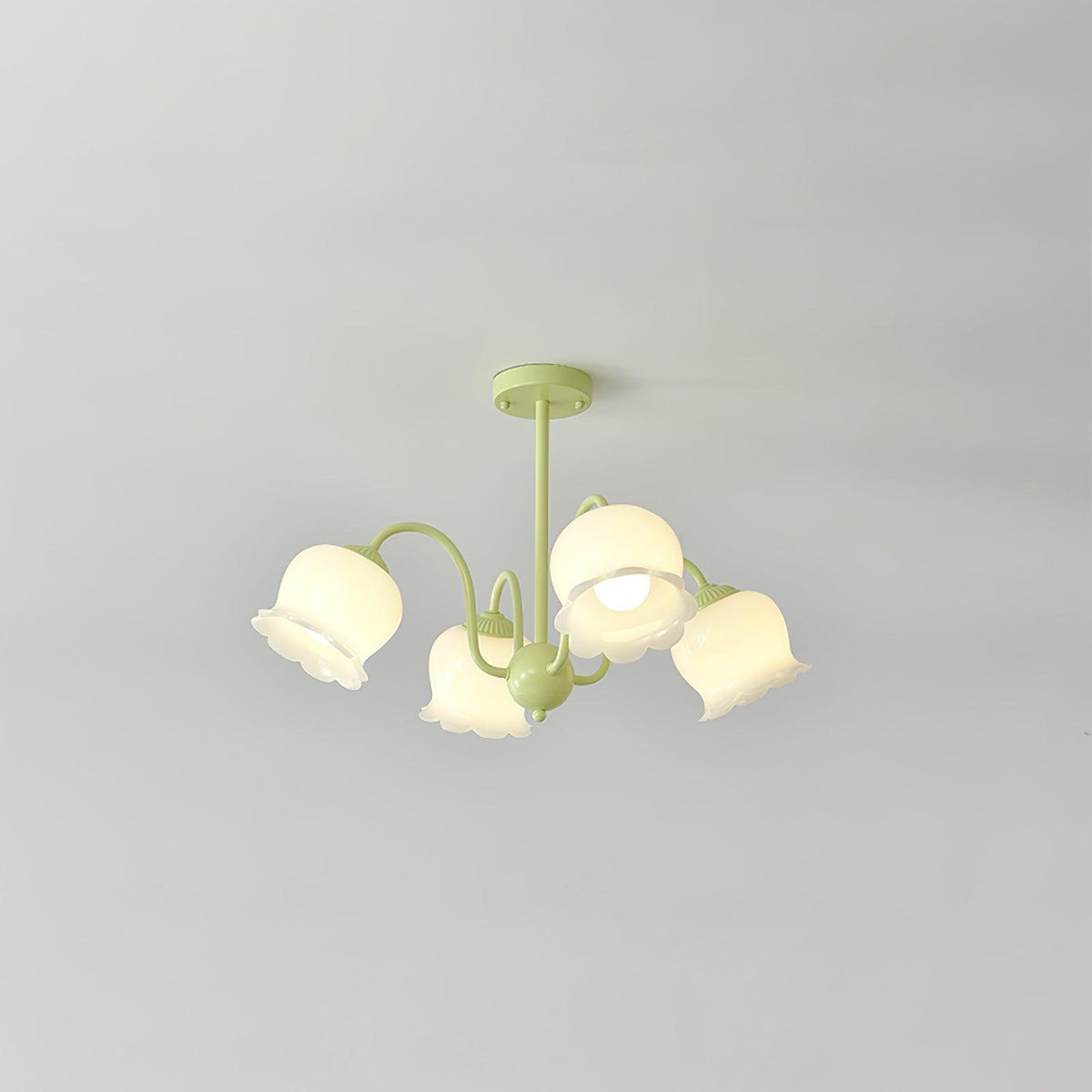 Candeeiro de teto floral Ibis Trumpet em vidro pastel