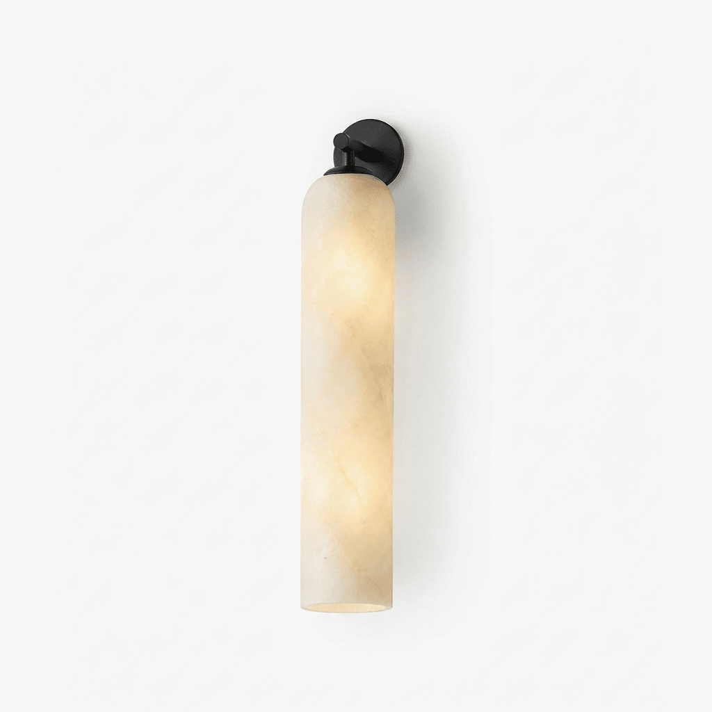 Rörformad vägglampa i alabaster
