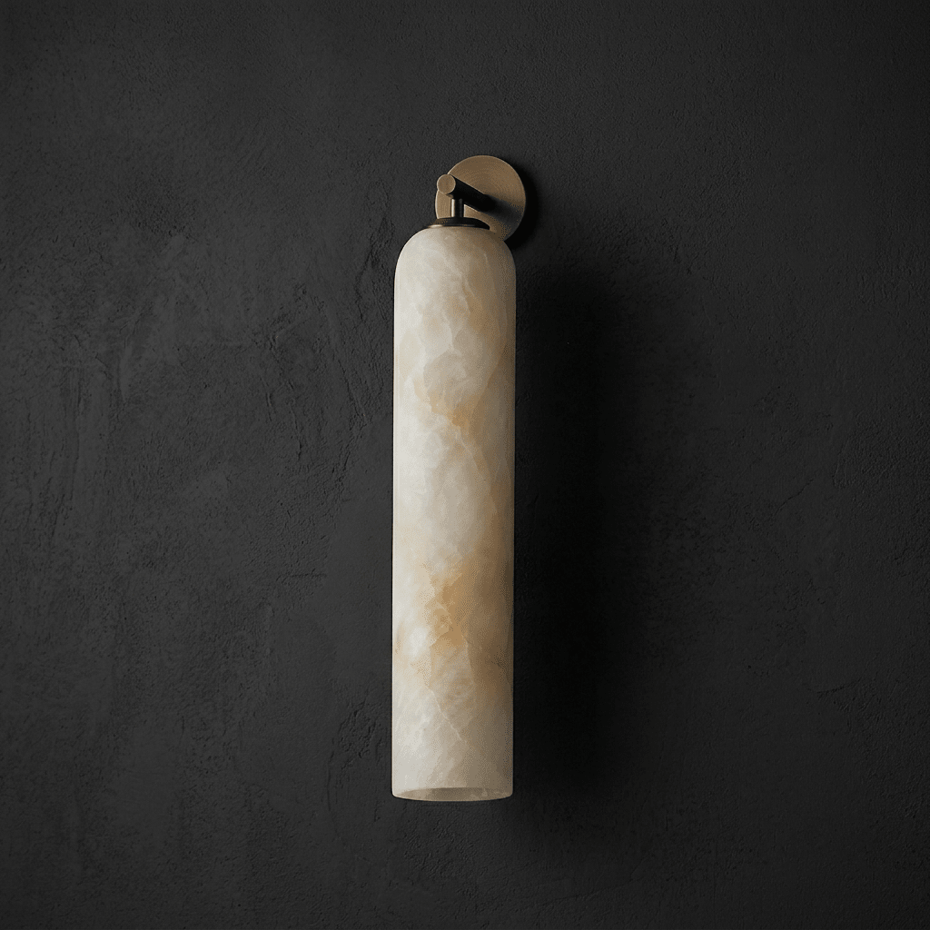 Rörformad vägglampa i alabaster