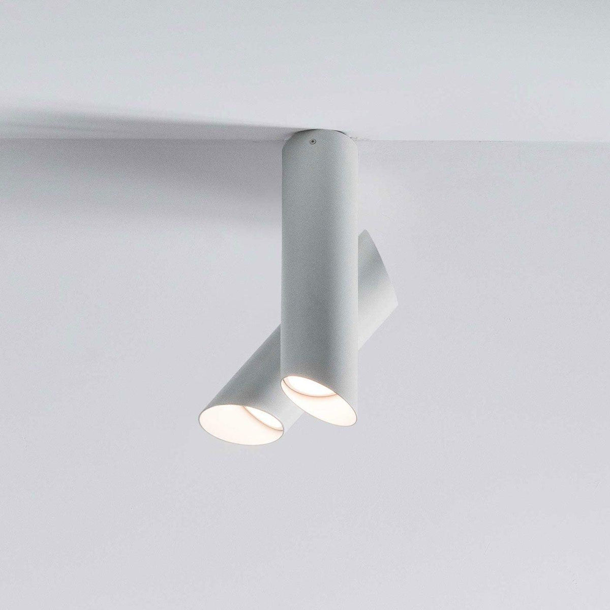 Candeeiro de teto Teu moderno minimalista com tubos