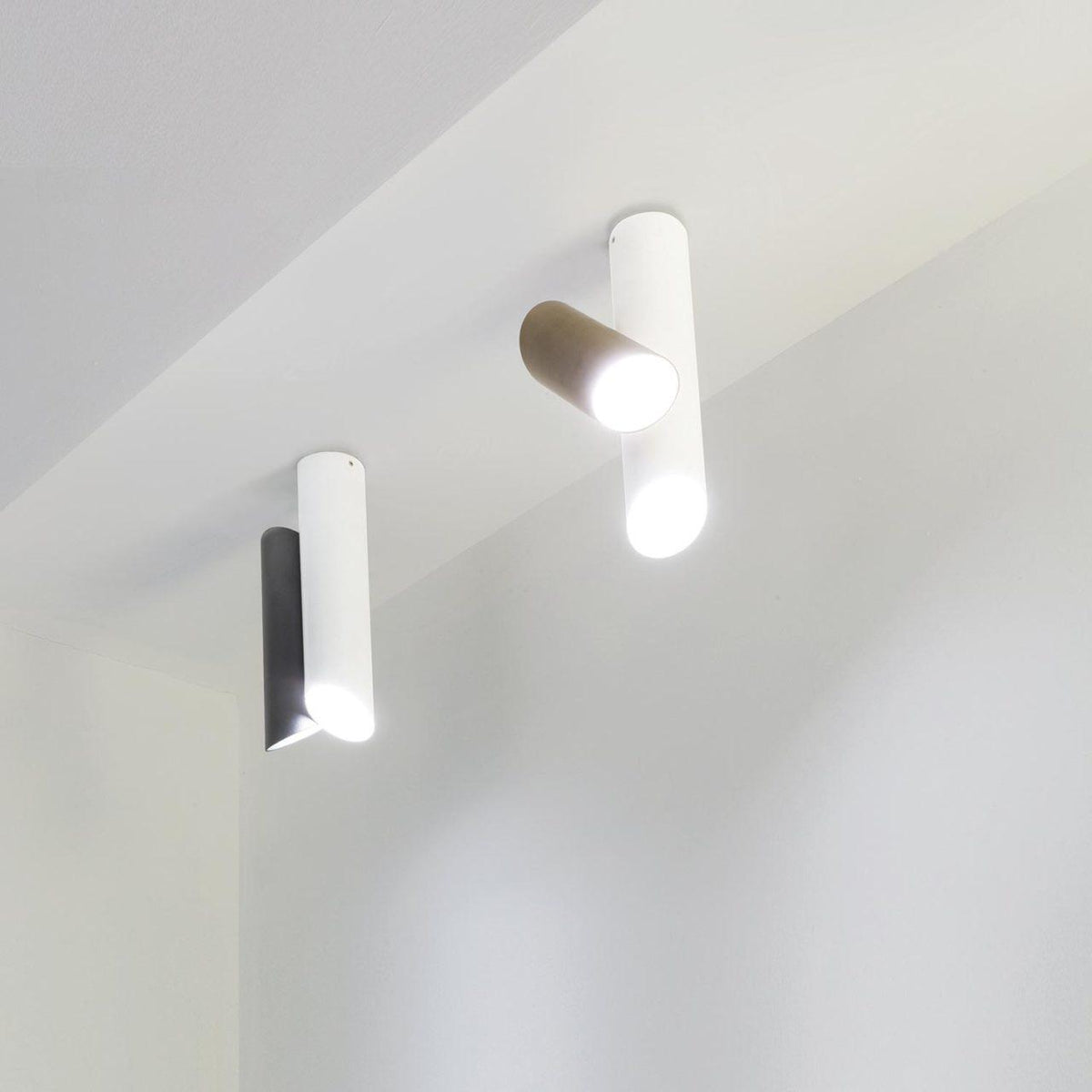 Candeeiro de teto Teu moderno minimalista com tubos