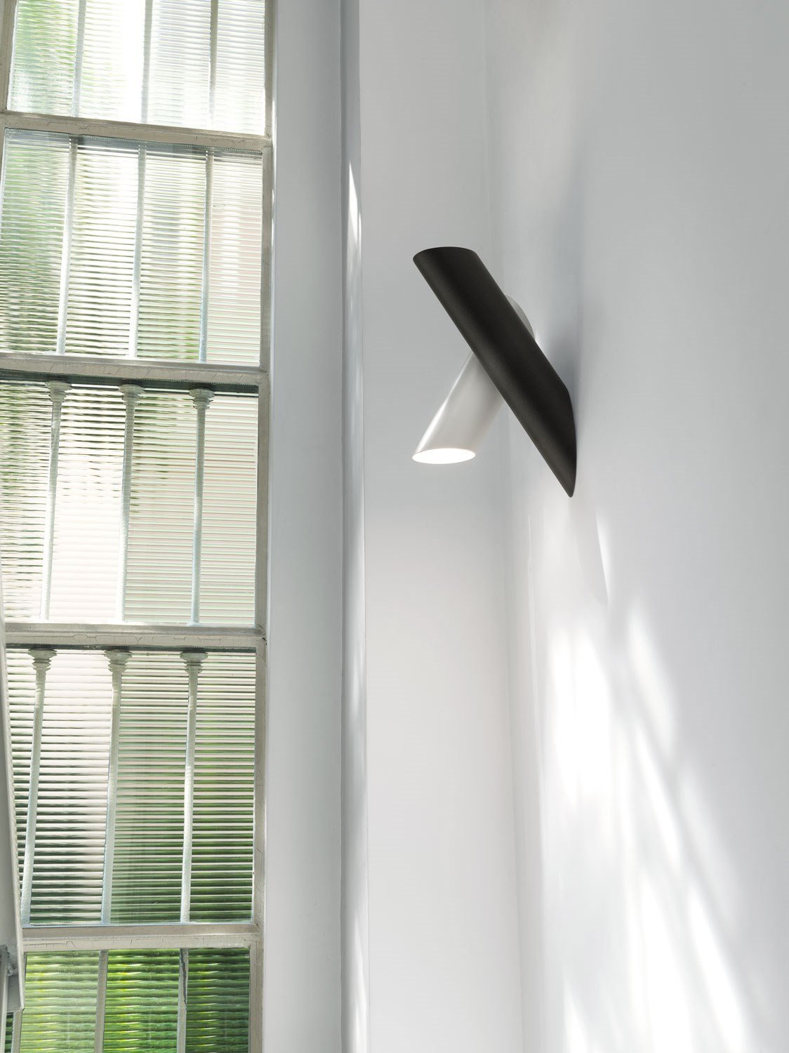 Perylis modern minimalistisk vägglampa med rör