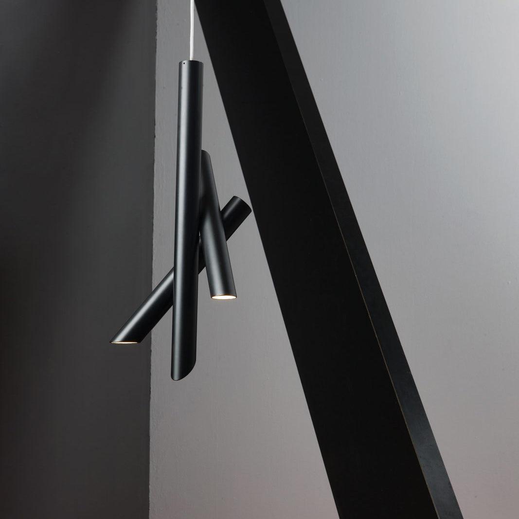 Erixon pendel med rør i aluminium, minimalistisk