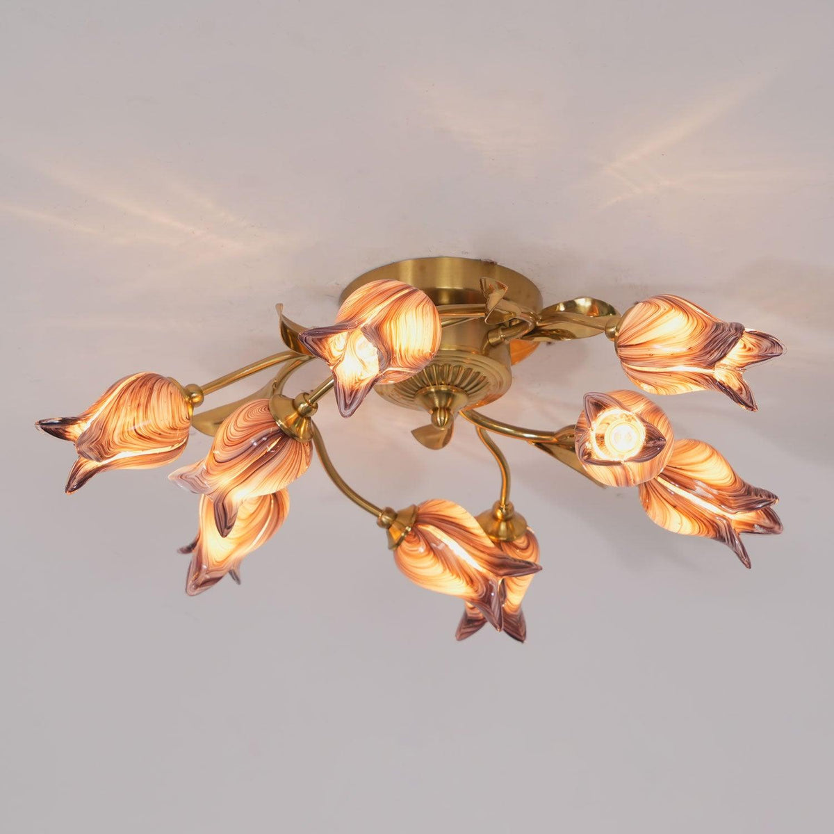 Vathaos Tulip Serenade loftslampe i glas