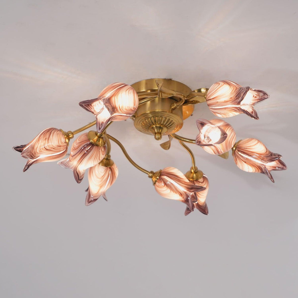 Vathaos Tulip Serenade loftslampe i glas