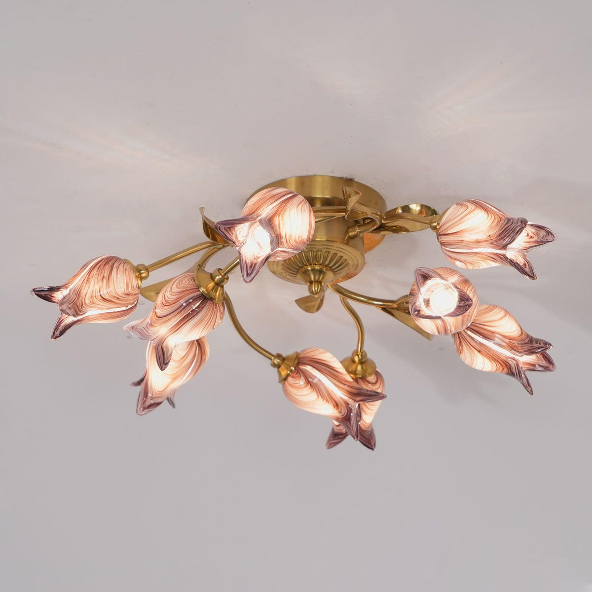 Vathaos Tulip Serenade loftslampe i glas