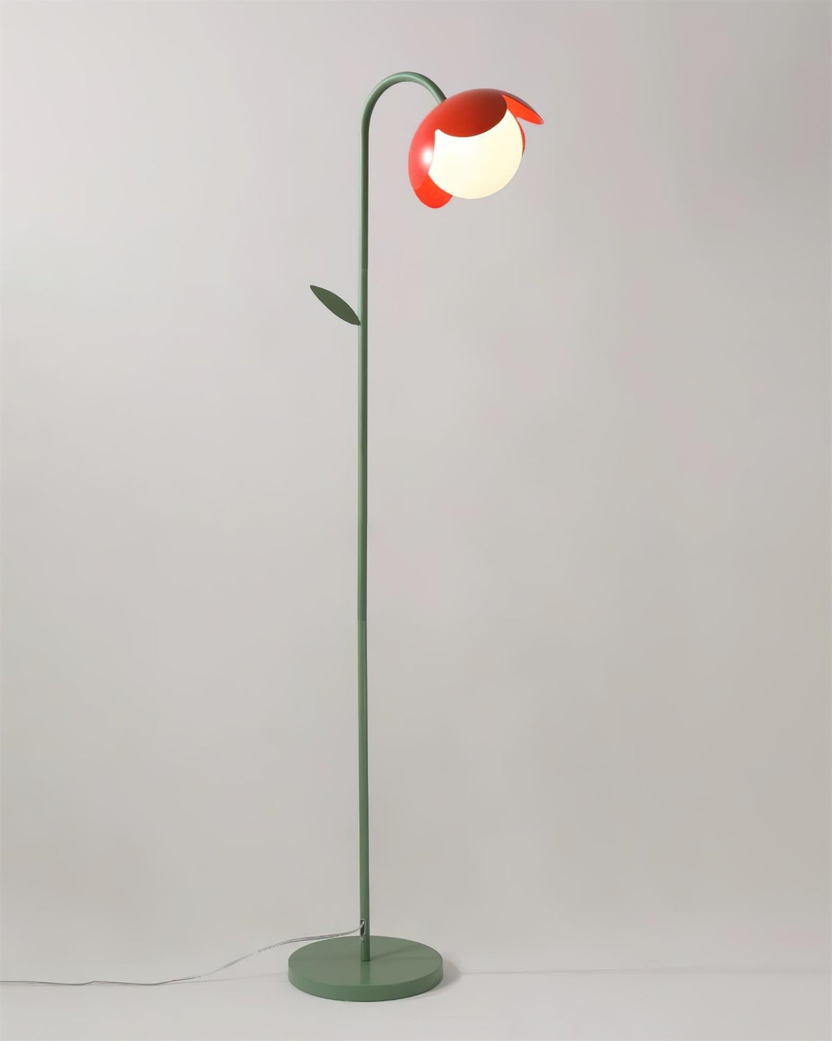 Avenalette Floor Light