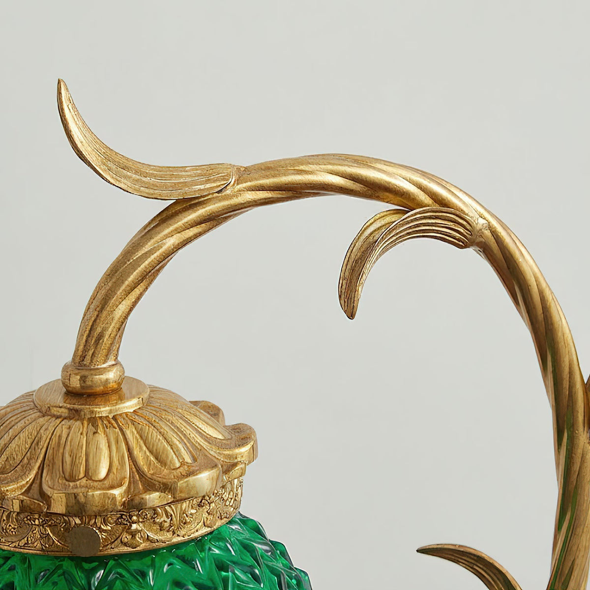 Smaragdgrøn Virelle-bordlampe