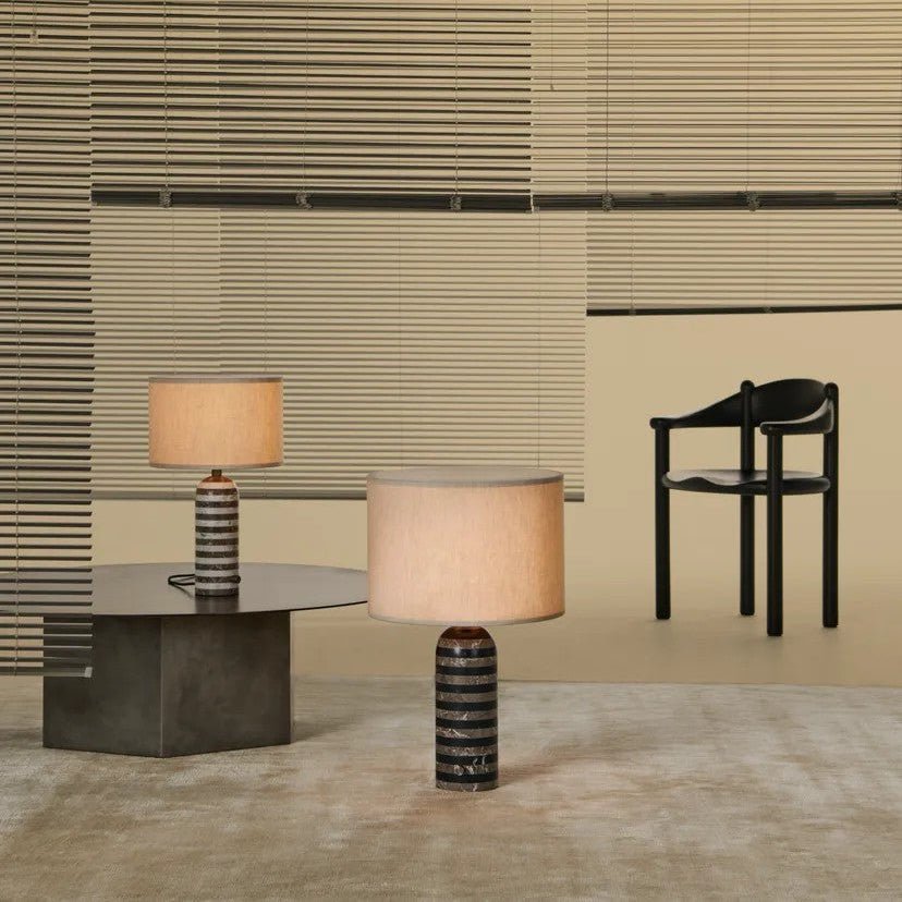 Avery moderne bordlampe