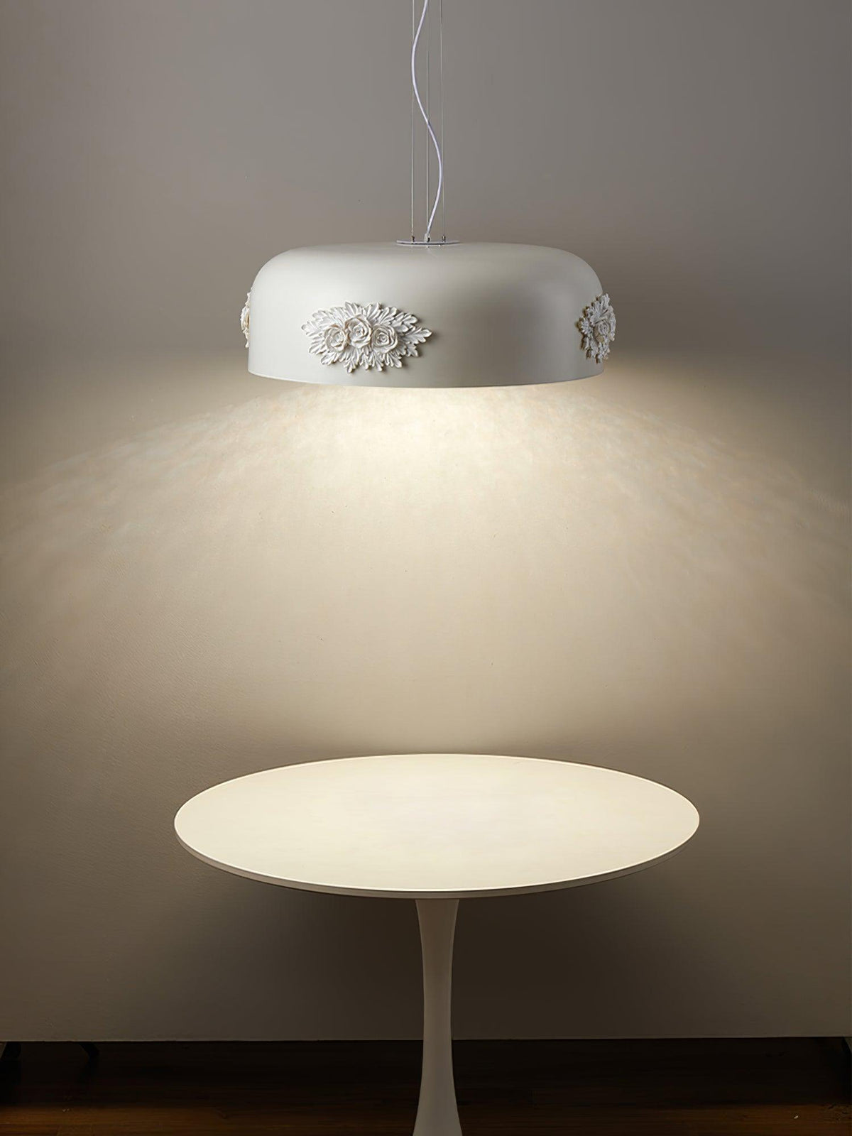 Vilaeos minimalistisk vägglampa i harts