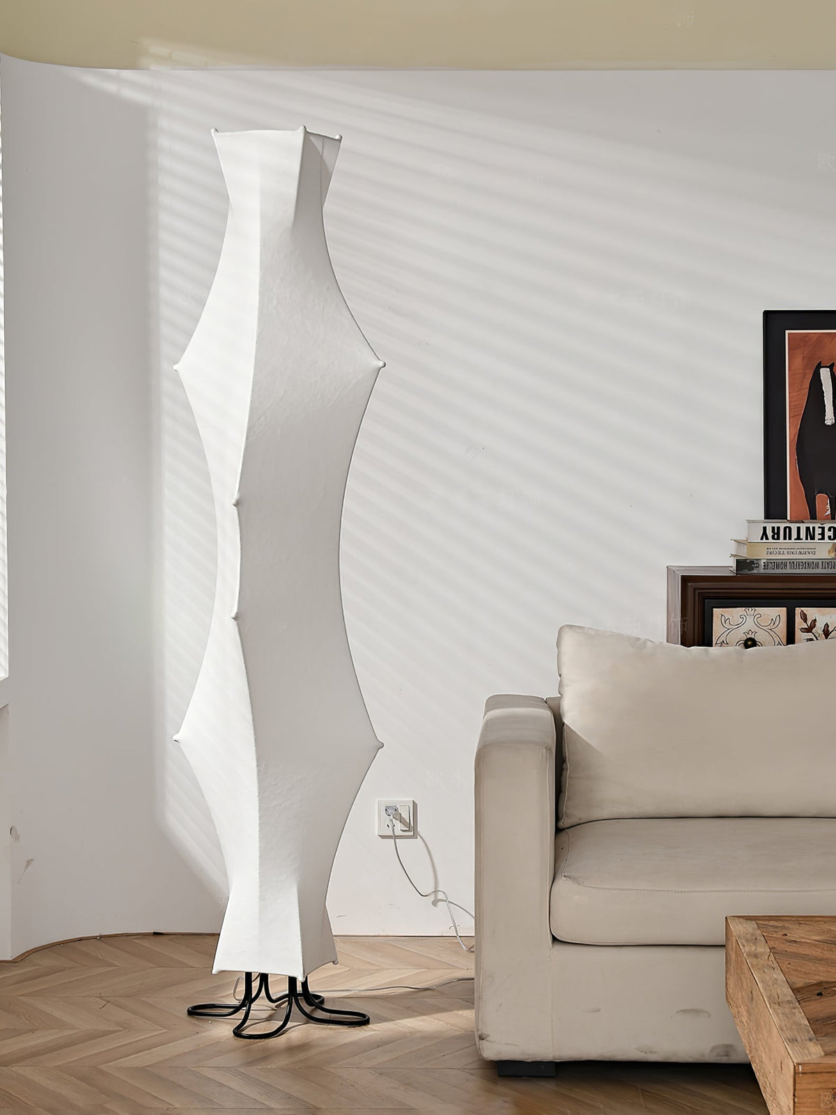 Vela Twist silkesgolvlampa