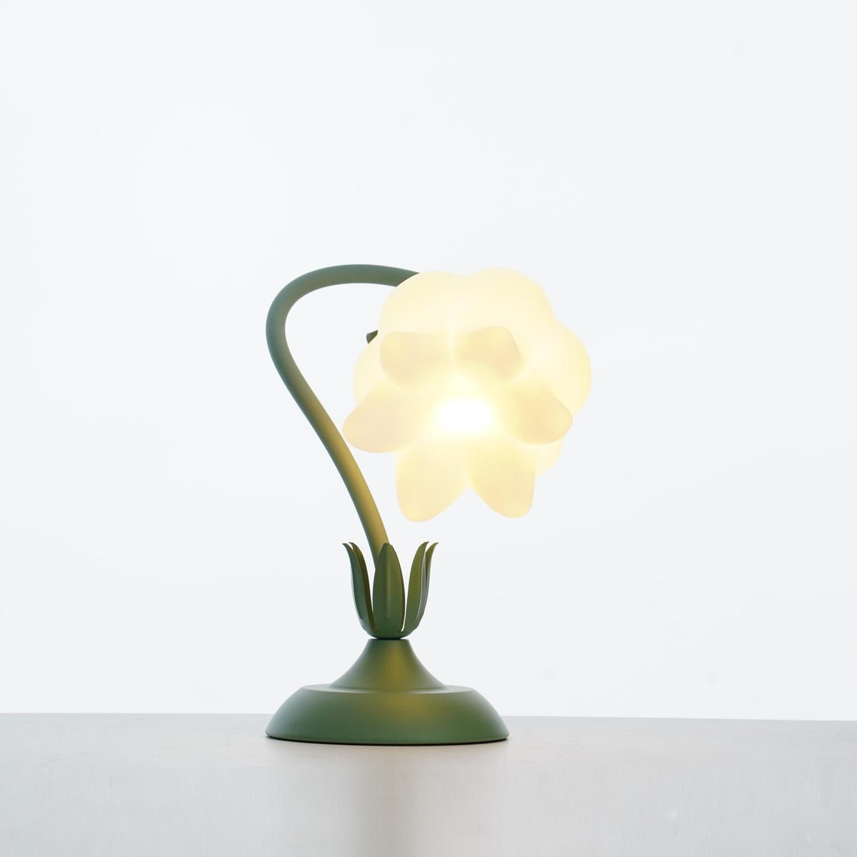 Lilian bordlampe