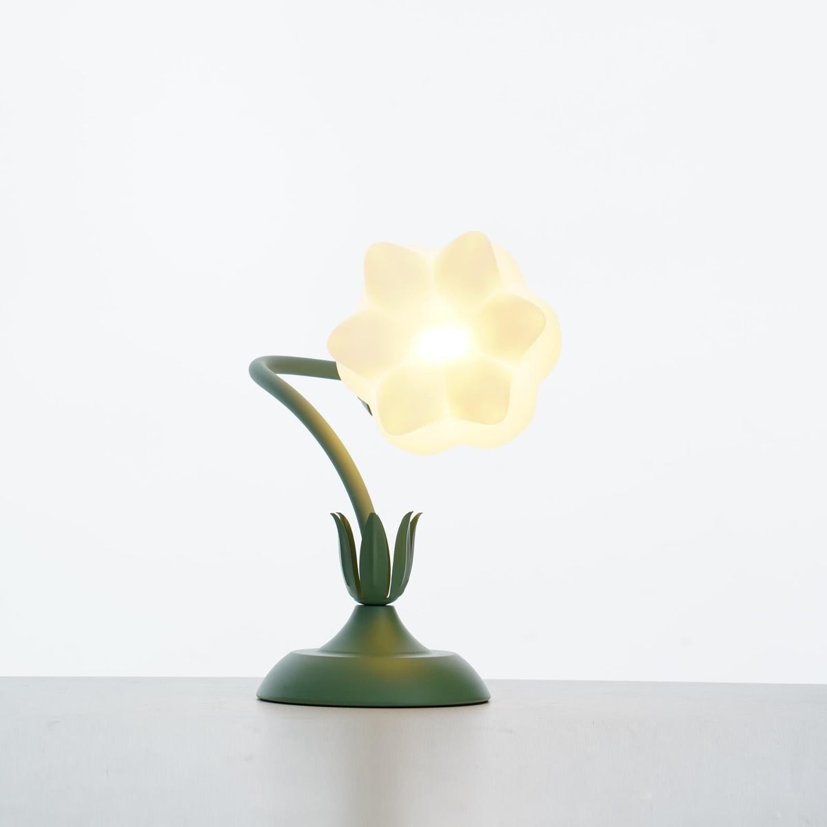 Lilian bordlampe