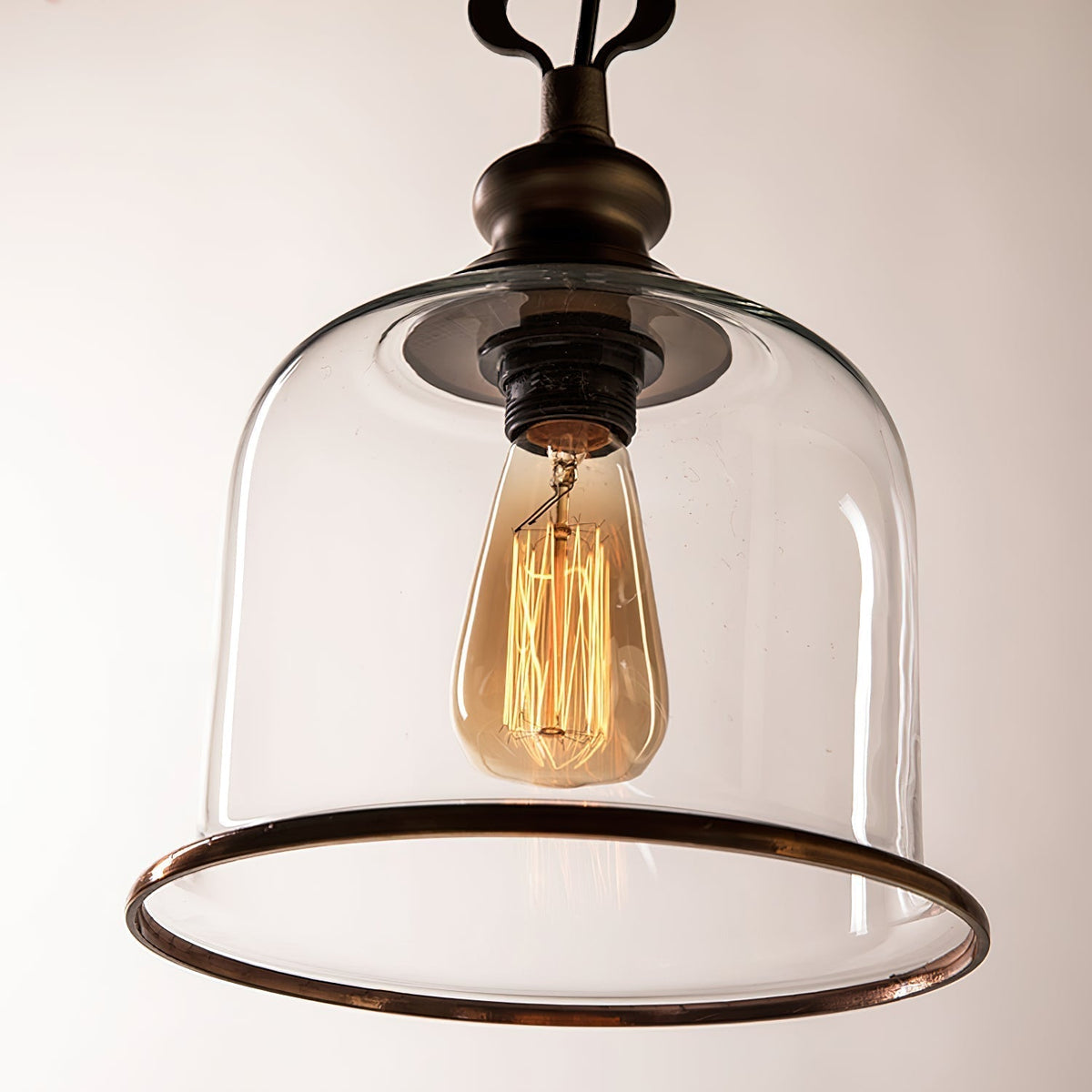 Celaniella vintage-pendel i glas med elegant udtryk