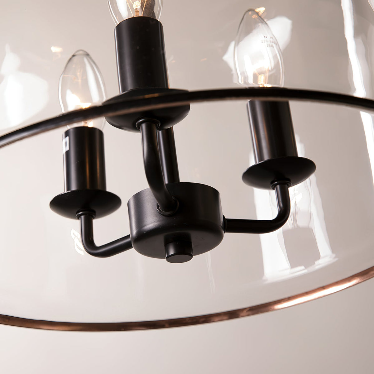 Celaniella vintage-pendel i glas med elegant udtryk