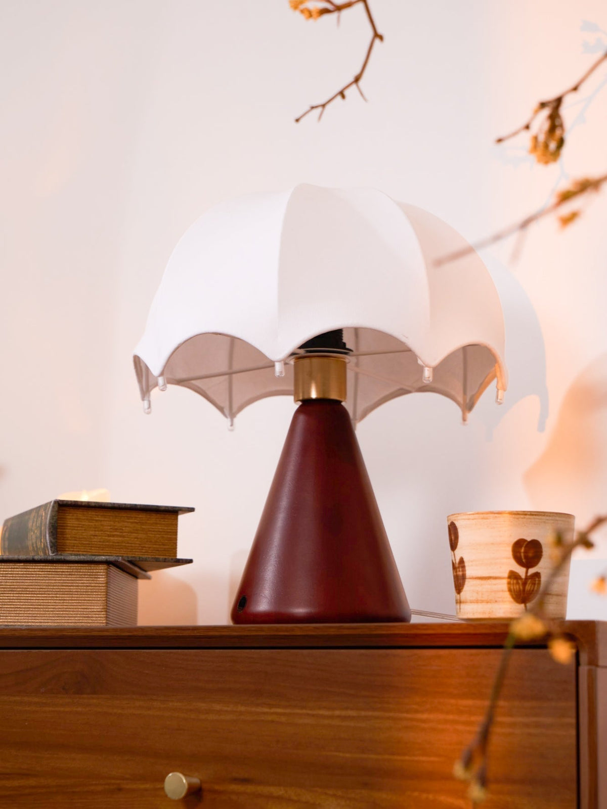 Parasol bordlampe i træ