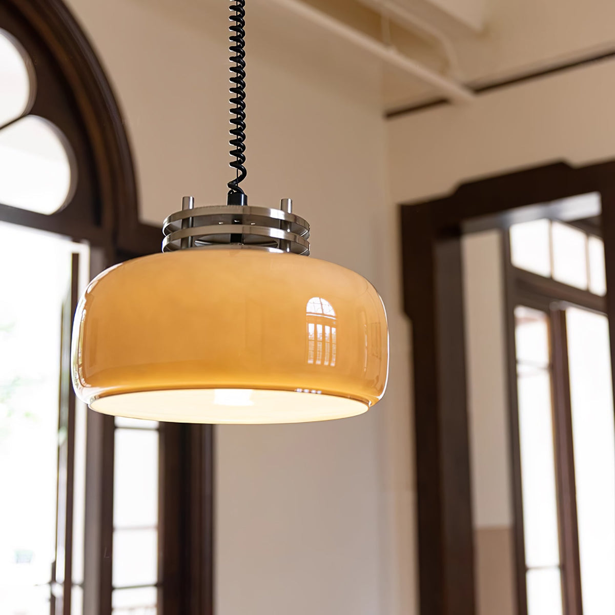 Quorin industriell pendellampa i glas