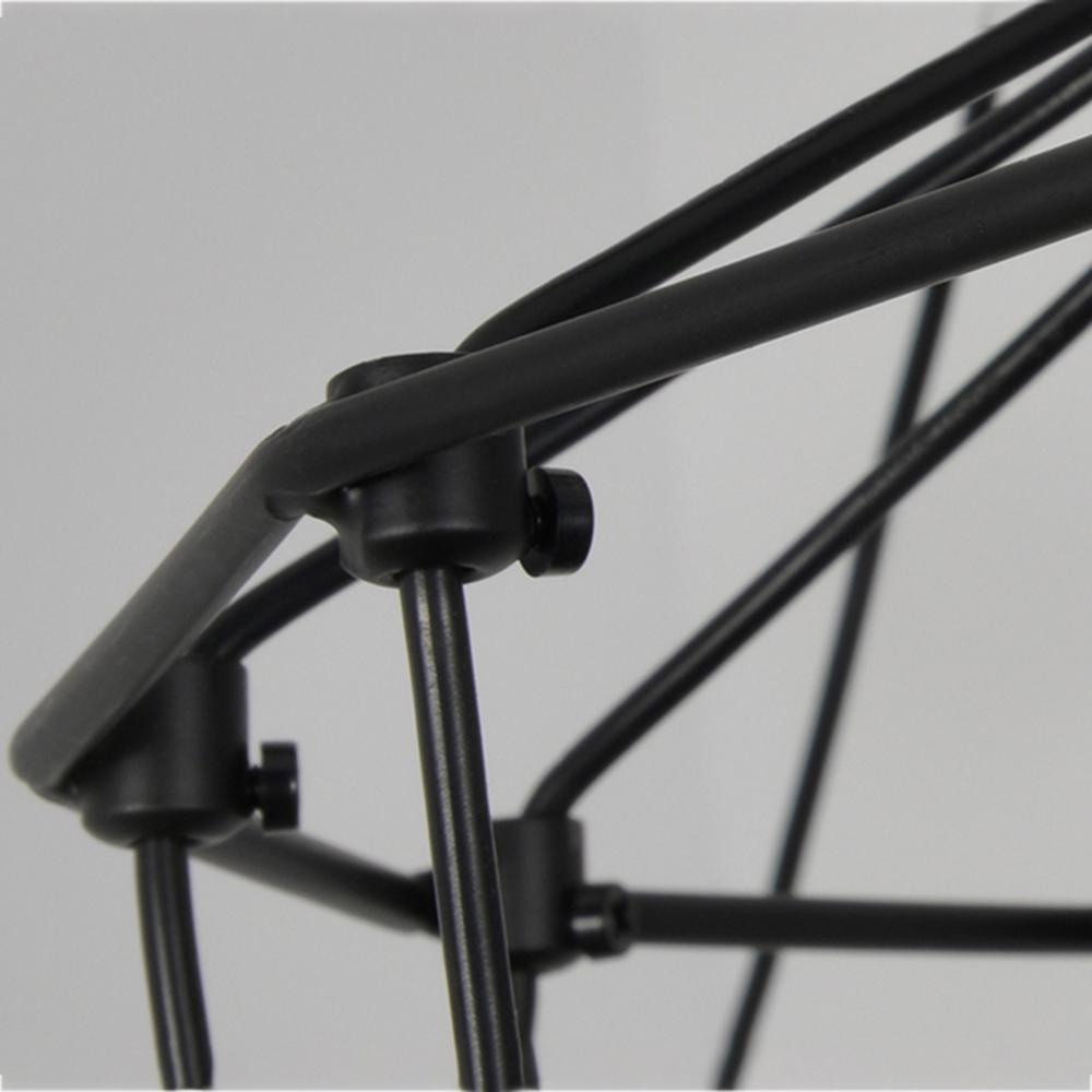 Candeeiro de teto Tevenq com linhas, estrutura de arame preta e LED