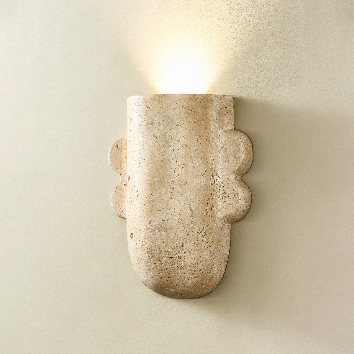 Viraisora vägglampa