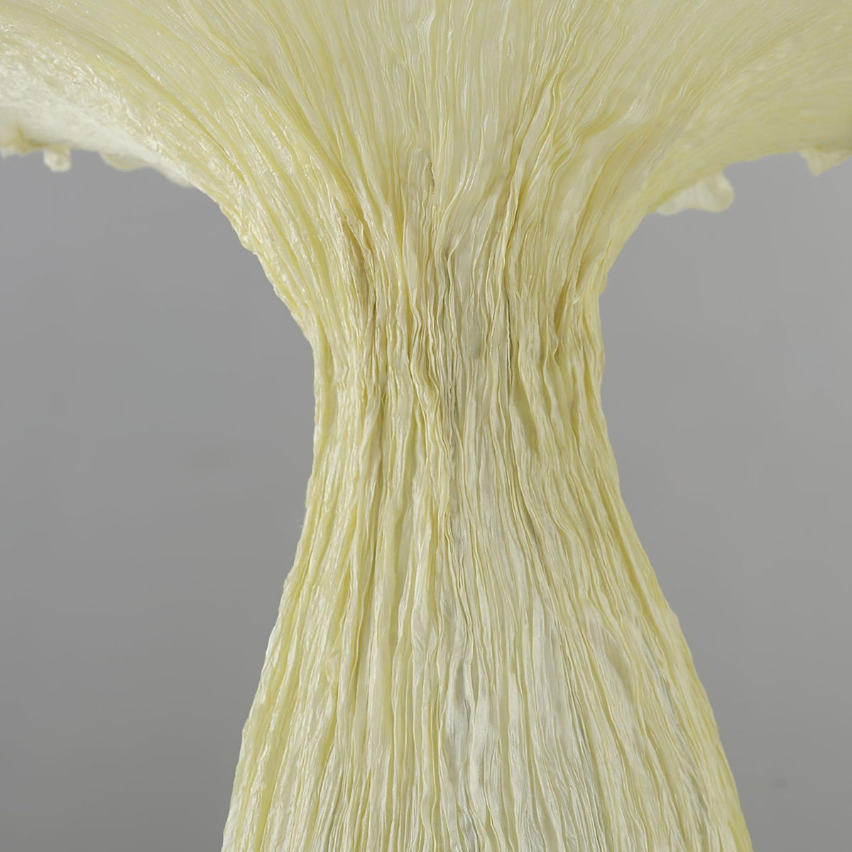 Candeeiro de pé em tecido orgânico Zarinir