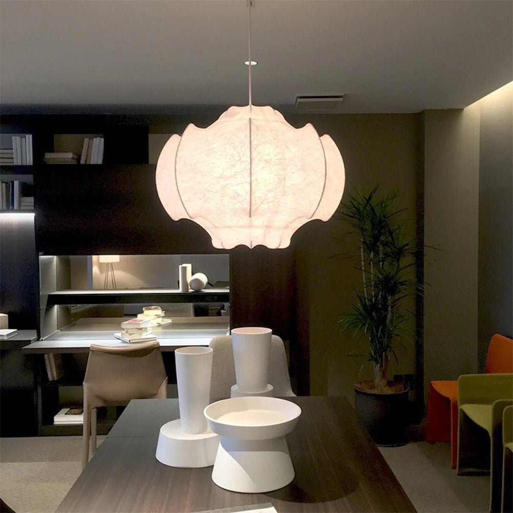 Candeeiro pendente Lotus minimalista em seda
