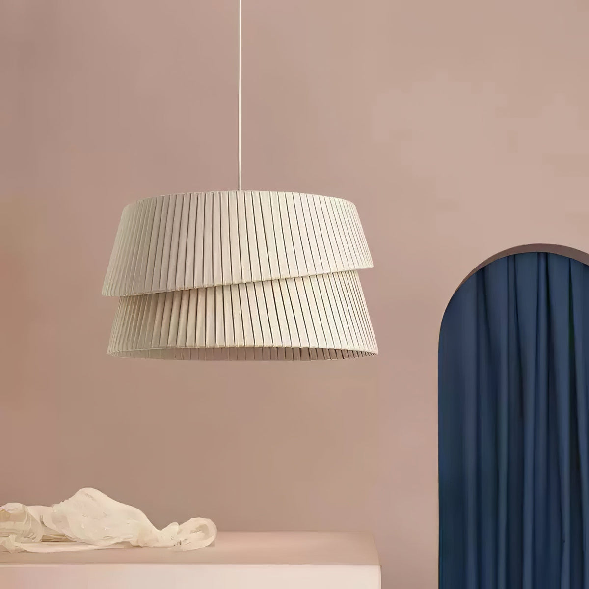 Ilira exklusiv elegant pendellampa i tvinnat tyg