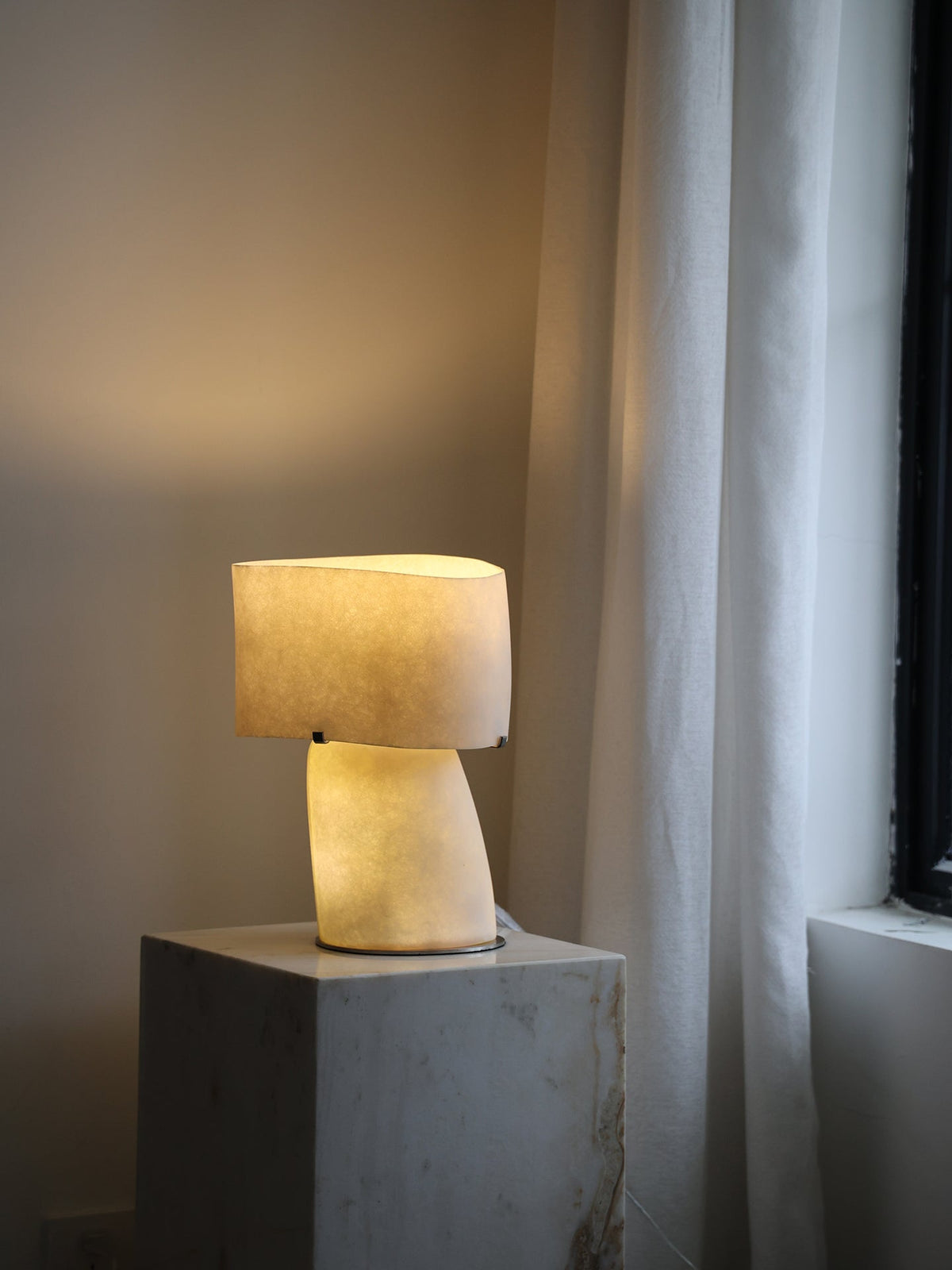 Lirvyn-bordlampe