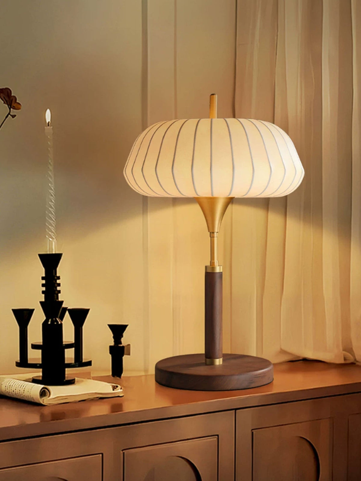 Viraeora bordslampa