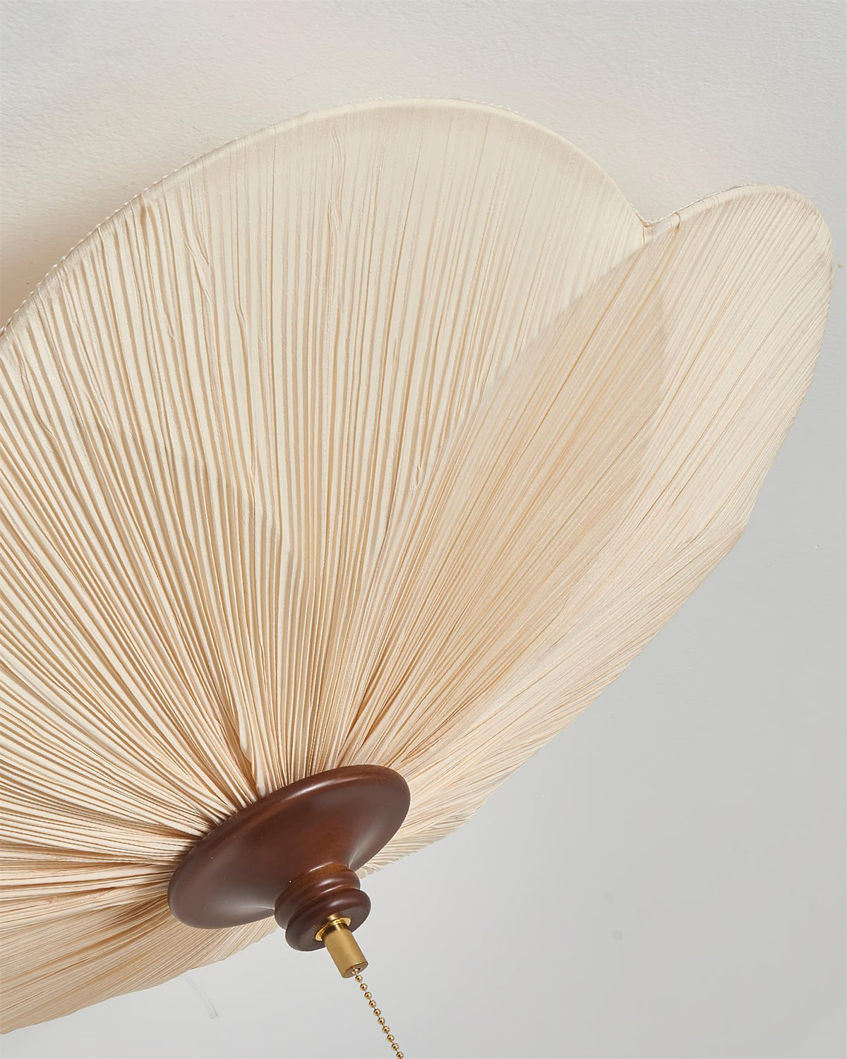 Rivivise Leaf Ceiling Lamp