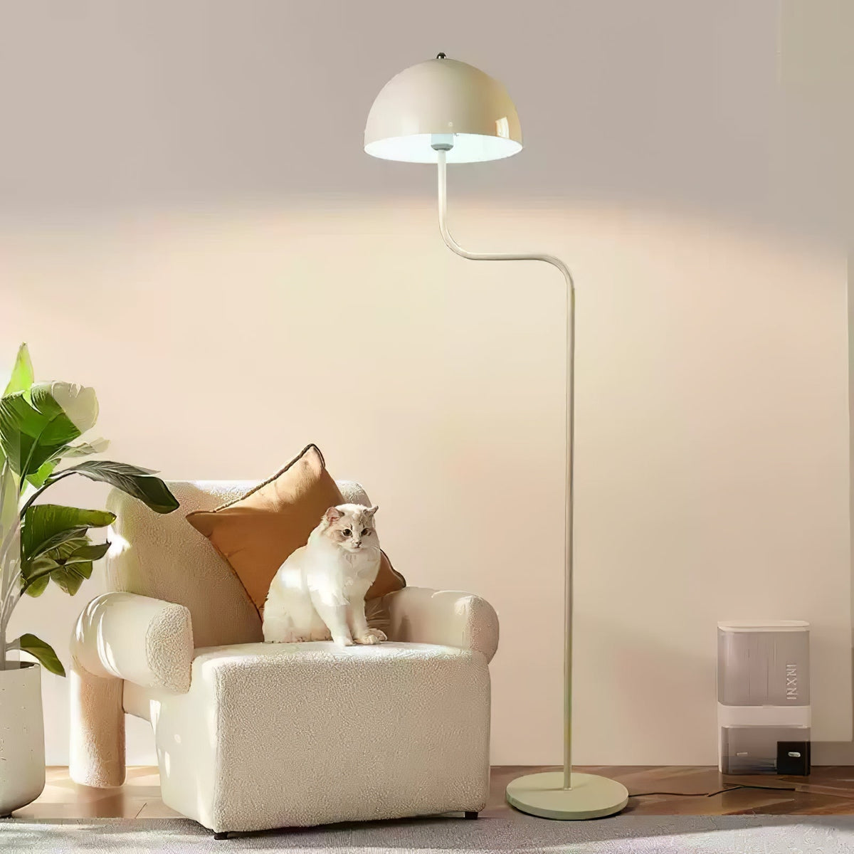 Candeeiro de pé minimalista em vidro