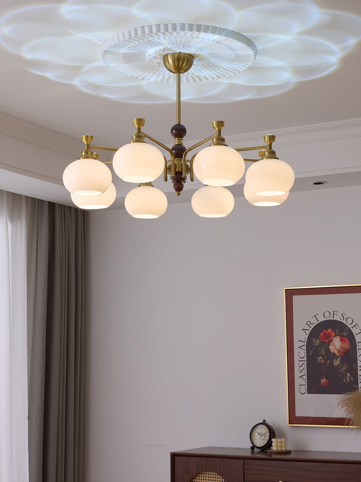 Aursolos traditionell elegant krona i trä och glas