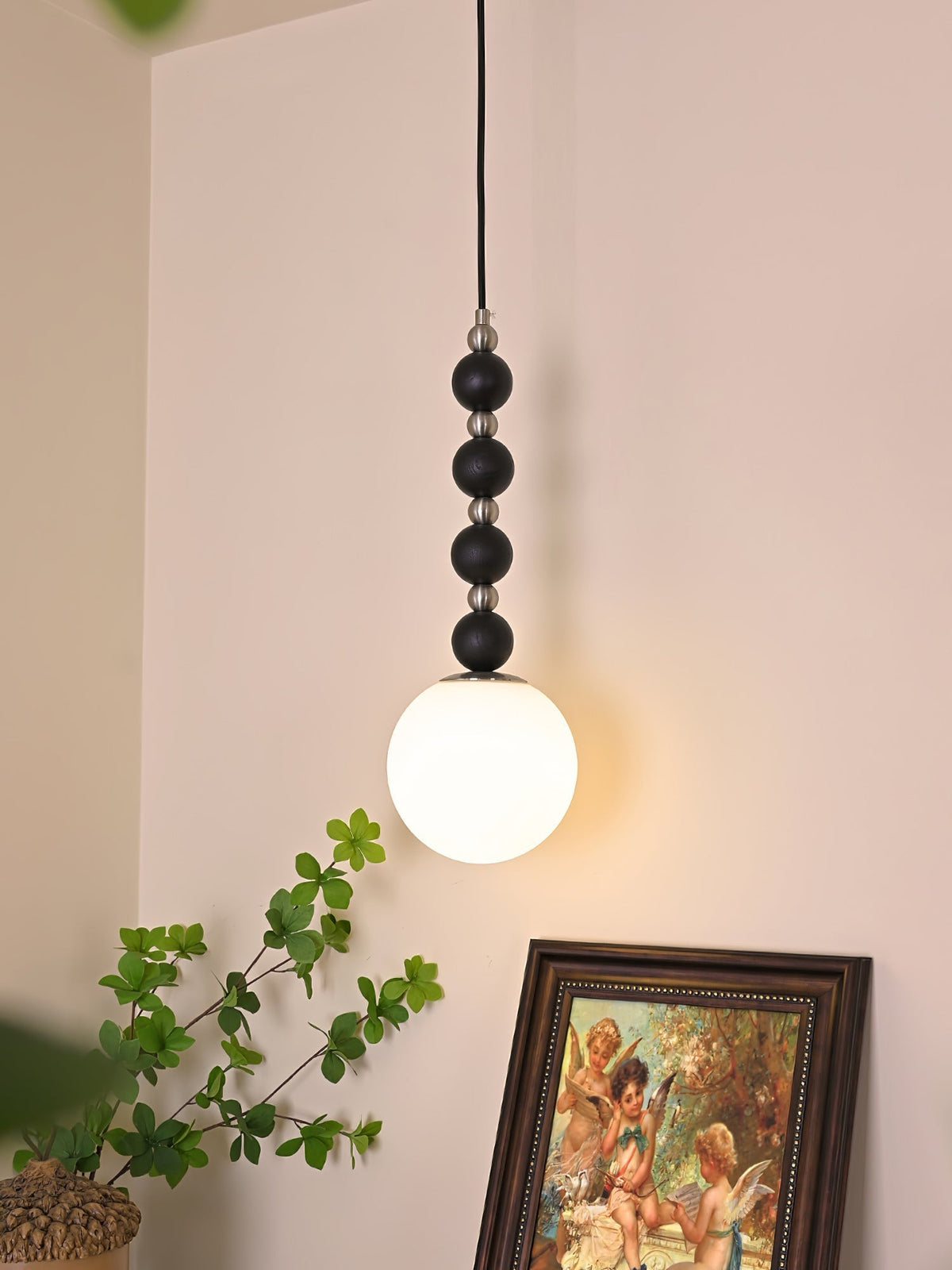 Golie minimalistisk pendellampa i trä