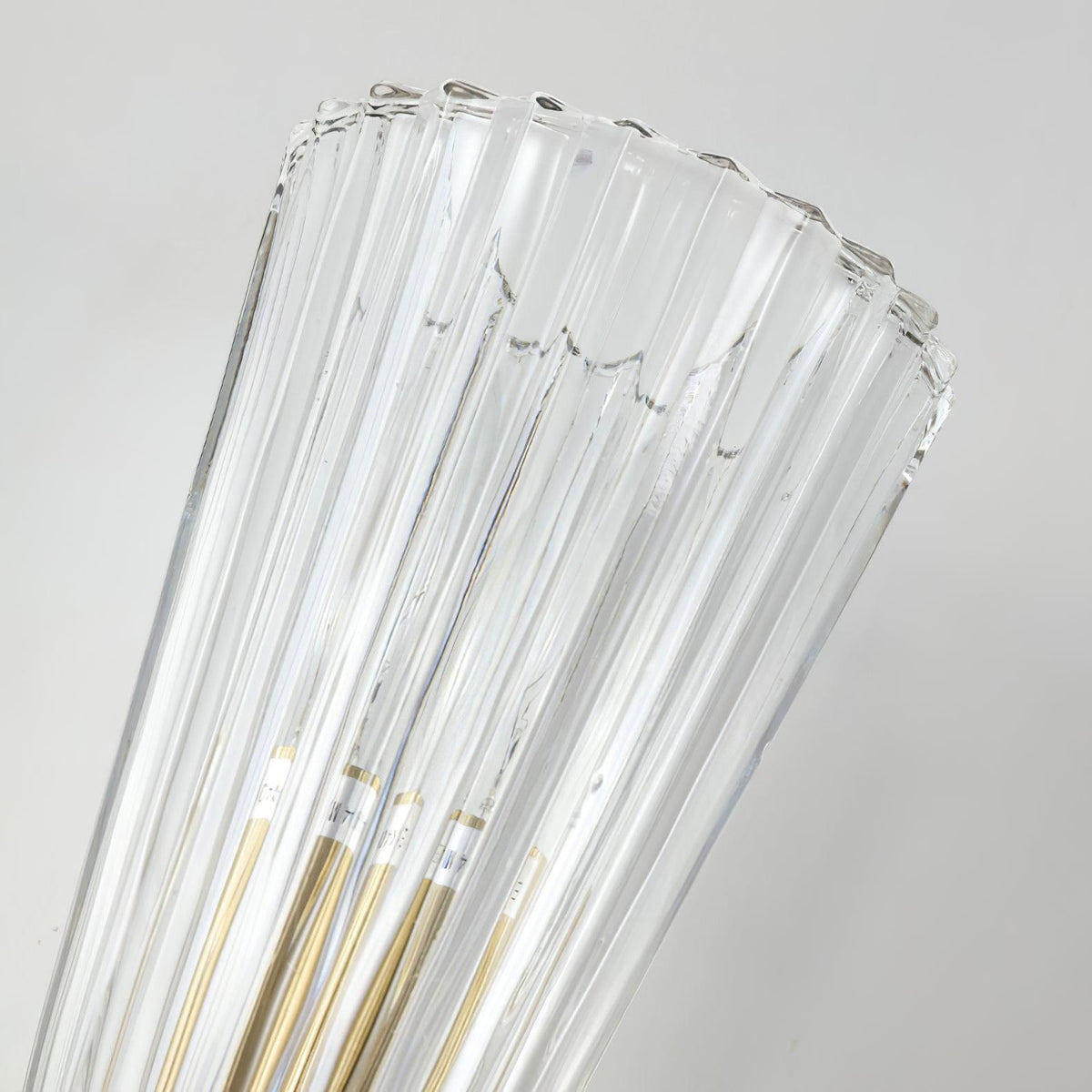 Candeeiro de parede artístico Cyrinenne em cristal