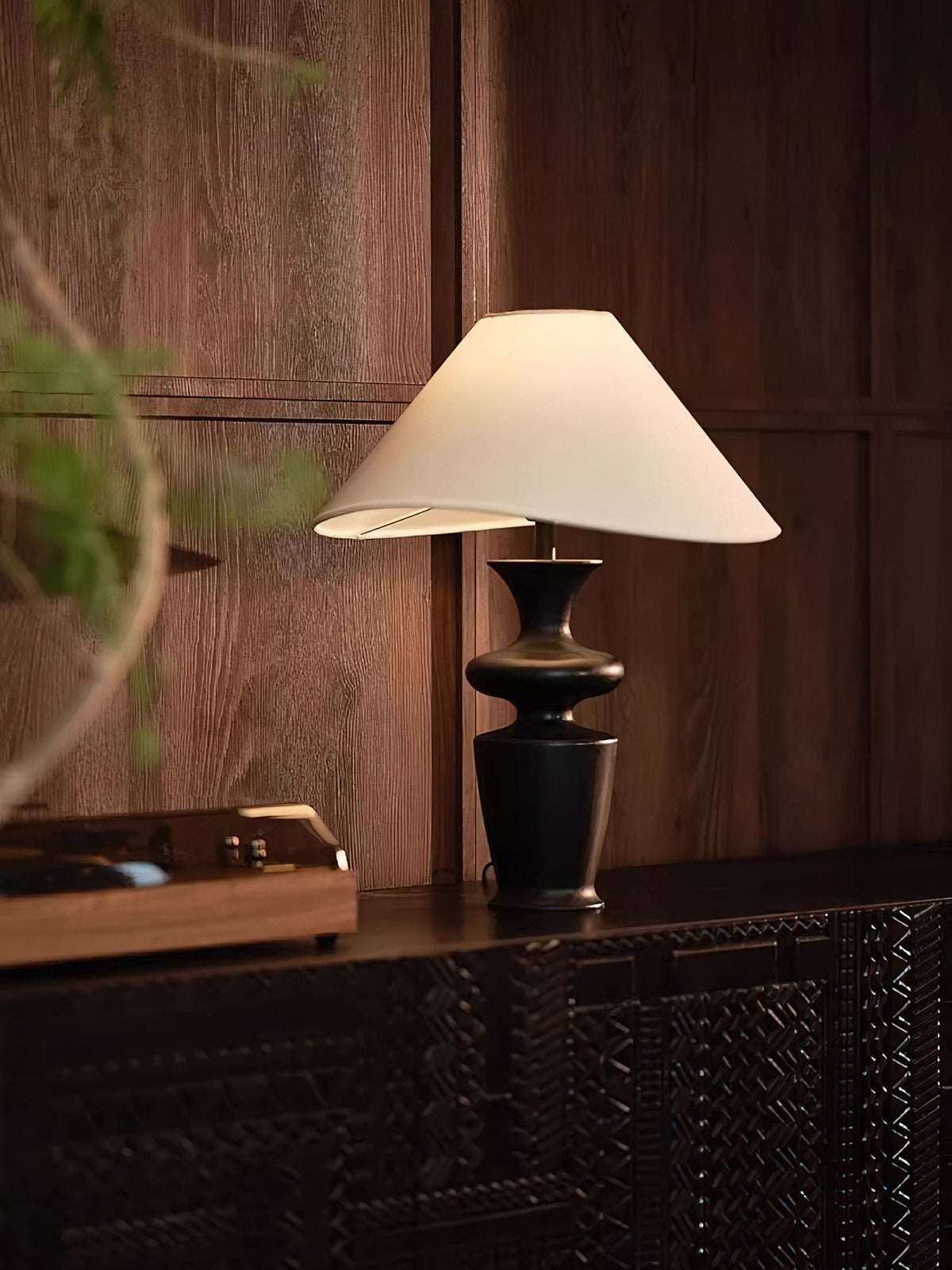 Sylaleria minimalistisk bordlampe i træ